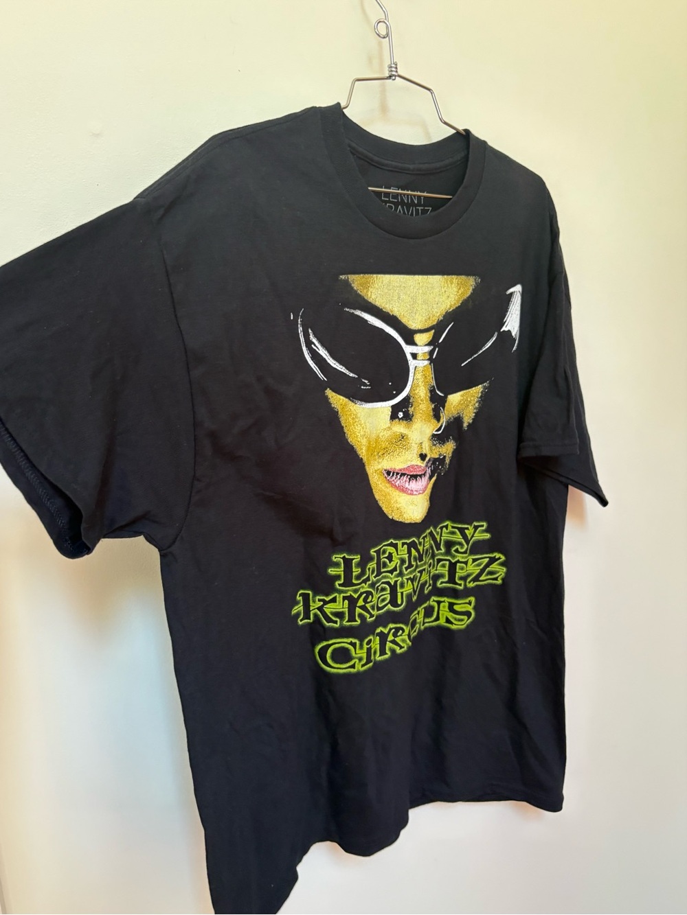 NWOT Urban Outfitters Lenny Kravitz Circus Graphic Tee Size XL - Picture 8 of 11